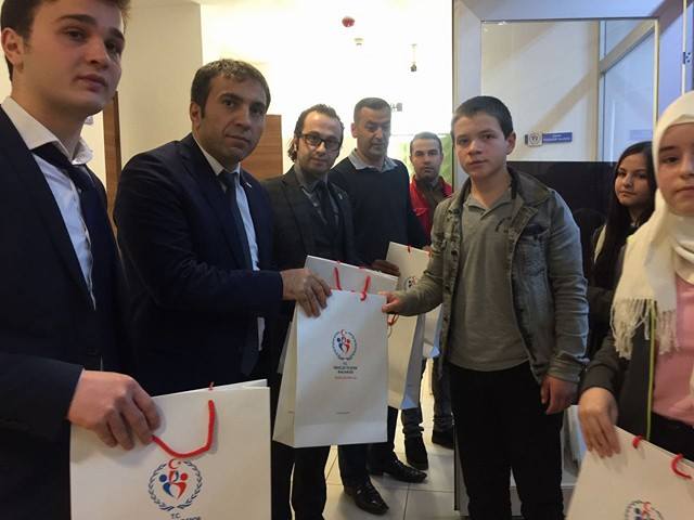 OKUL BAŞKANLARI GENÇLİK MERKEZİNİ GEZDİ