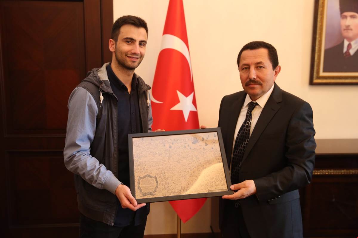 Ordu’nun 1462 Yılındaki Haritası, Vali Balkanlıoğlu’na Hediye Edildi
