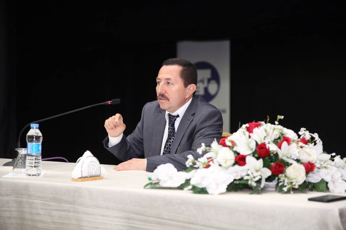 Vali Balkanlıoğlu, Okul Aile Birliği Başkanlarıyla Bir Araya Geldi