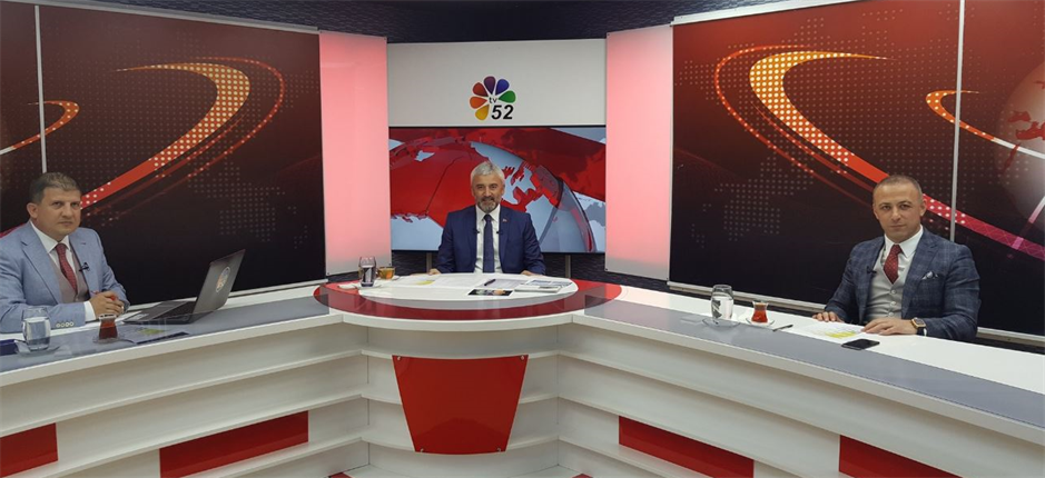 TV 52’NİN CANLI YAYIN KONUĞU OLAN BAŞKAN ENVER YILMAZ